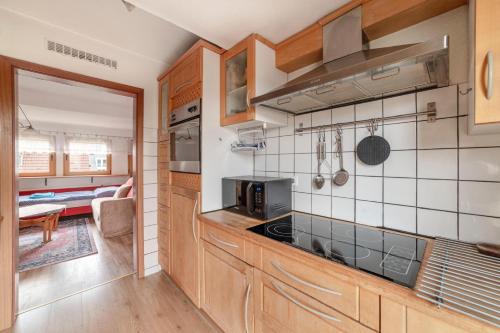 Cozy villa with garden, balcony and parking area in Düsseldorf, Düsseldorf (photo 10)