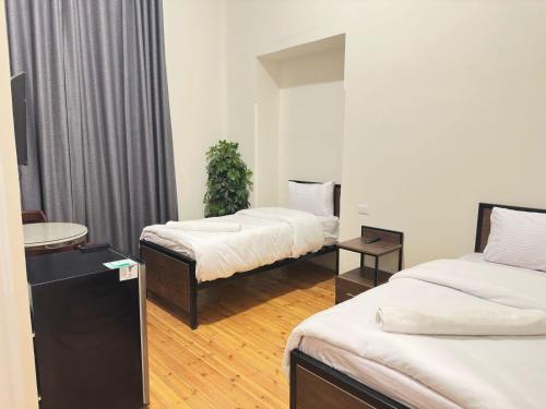 havana hotel - main image