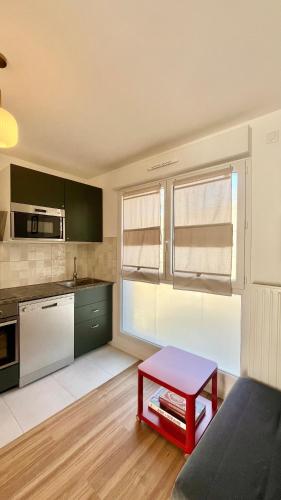 Kitchen, Maison 88 Malakoff in Malakoff