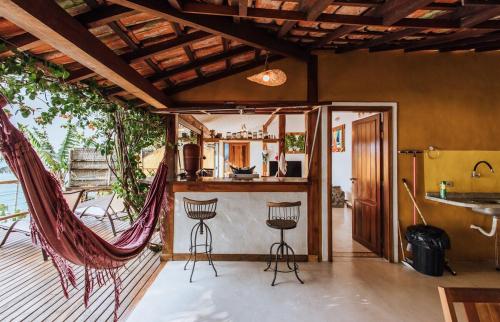 Casa em Ilhabela com vista MARAVILHOSA para o mar in หาดปอร์ติงโย