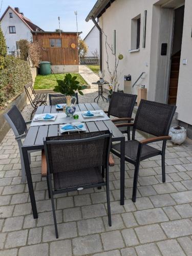 Moderne 70qm Wohnung nahe Würzburg, DAA, A3, A7, A81 in Fuchsstadt Moderne 70qm Wohnung nahe Würzburg, DAA, A3, A7, A81 in Fuchsstadt