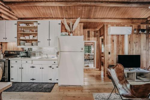 76GS - Genuine Log Cabin - WIFI - Pets Ok - Sleeps 4, Deming (fotografie 10)