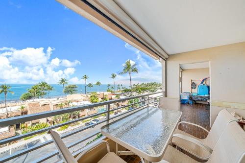 Stunning Ocean View 2 Bedroom Steps From Beach - Maui, HI