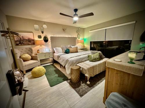 Spacious 1 BR villa on golf course with epic views! in Palm Desert, Vereinigte Staaten von Amerika