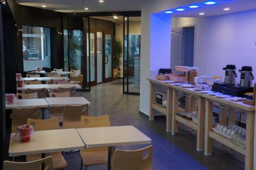 Hotel Evergreen, Brussels