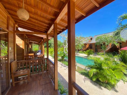 Uluwatu Wooden Villa 2