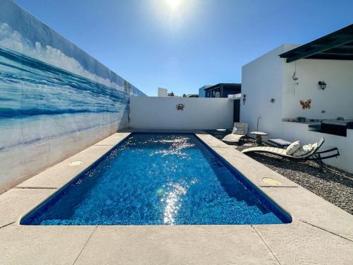 Modern 3BR Family Escape with Pool