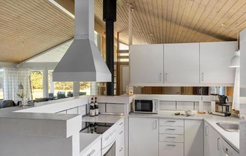 Kitchen, Pet Friendly Home In Saltum With Sauna in Saltum