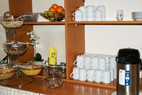 Bahn-Hotel - image 5