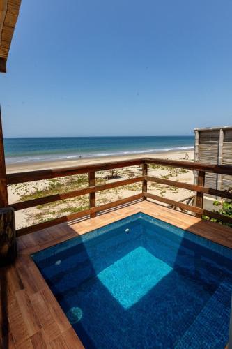 Private Complete Beach House, POOL AC, Vichayito
