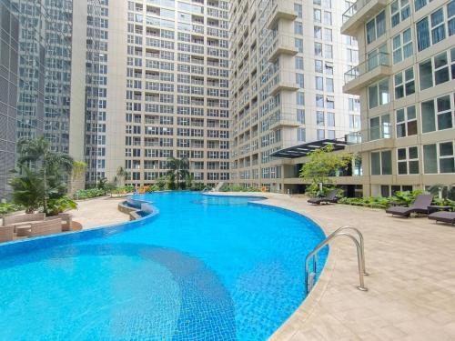 View, Apartemen 69m 2 Kamar Tidur dan 2 Kamar Mandi Pemandangan Kota in Medan Perjuangan