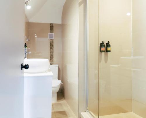 Sydney Wattle Hotel - image 2