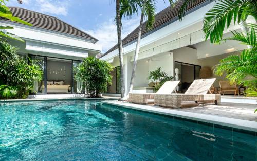 Three-Bedroom Villa image 10