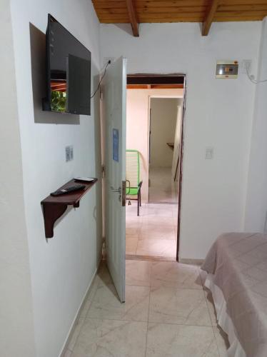 Triple Room image 6