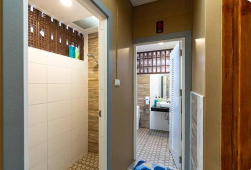 Donmuang At Last near Central Ramindra