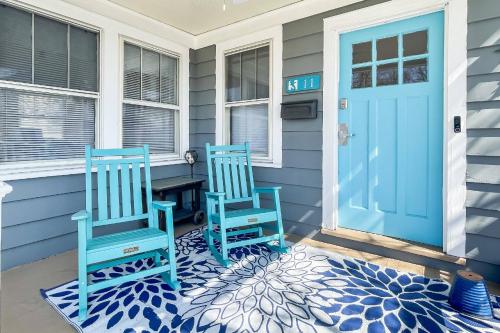 Grove Place Beach Bungalow in West Haven (CT)