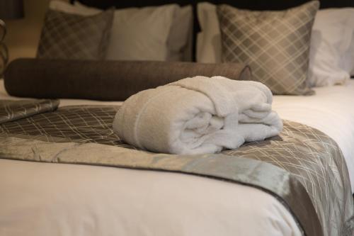 Mansio Suites The Headrow - image 10