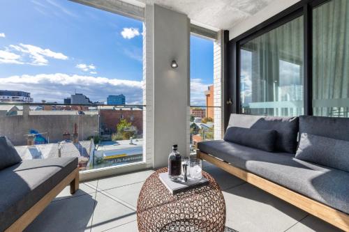 Hemingway Collingwood - Luxe Apartment - image 2