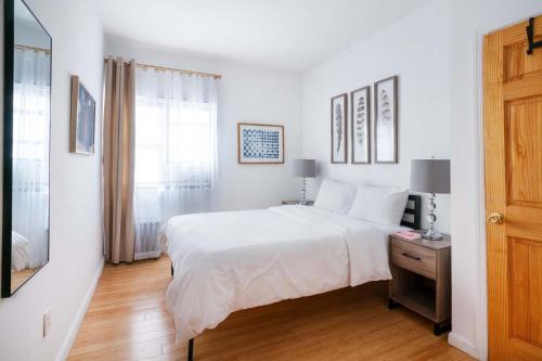 102-1A Best Value 2BR Apt Near Central Park, New York (photo 3)