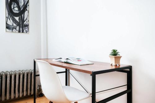 Apartment image 4