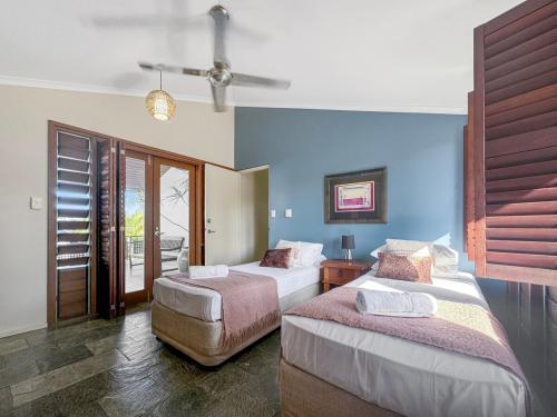 Wongalinga Beachfront Apt 5 in Wongaling Beach