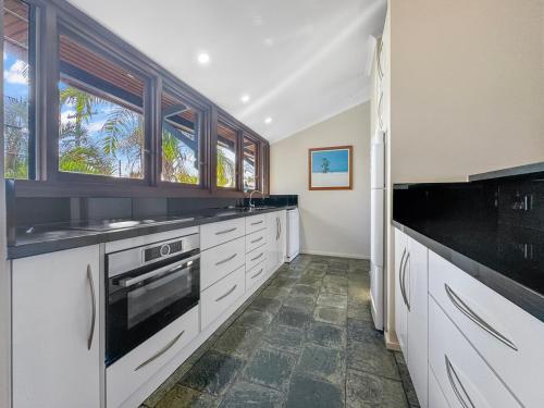 Wongalinga Beachfront Apt 5 in Wongaling Beach