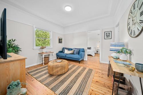 ويسبرنج باينز شاليه آند كوتيدجيز (Whispering Pines Chalet & Cottages) in ونتر وورث فال