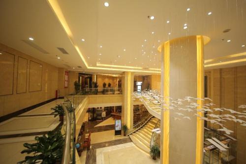Exterior view, Guangzhou Wenyue Lihua Hotel in Huadu District