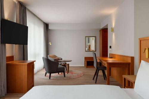 1 queen bed