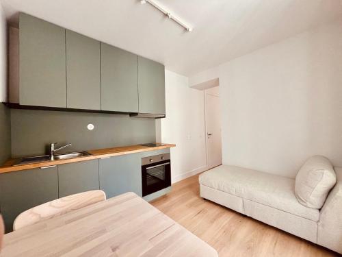 1BR Cosy Luminous w/ AC | By Airnest, Lisbonne
