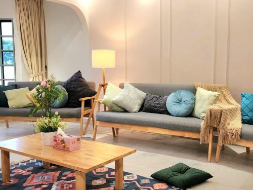 NEW!18paxPJ Paradigm Mall Landed Home/Kelana /BBQ - image 11