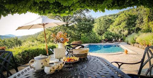 Erkély/terasz, Casa Isabella - Villa mit Pool und Sauna in Col di Morro