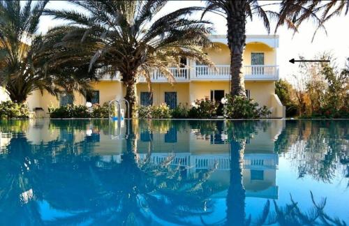 Paras Beach Apartments 2