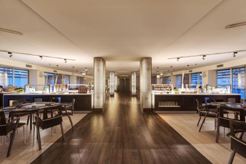 Occidental Aran Park - image 3