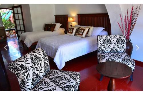 room detail thumbnail 0