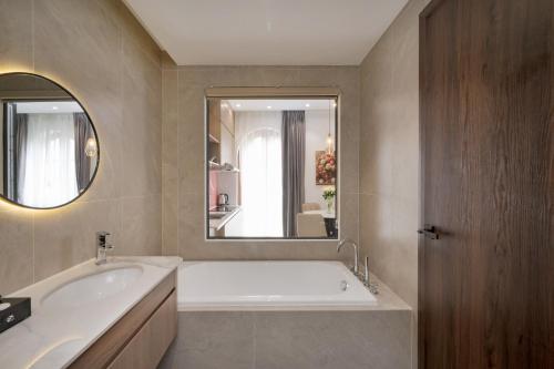 New Era Phu Quoc Hotel - 화장실