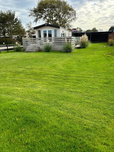 Ferienhaus Nr916 Persdirekt am Wattenmeer mit Meerblick, hundefreundlich eingezäunt in Westerland