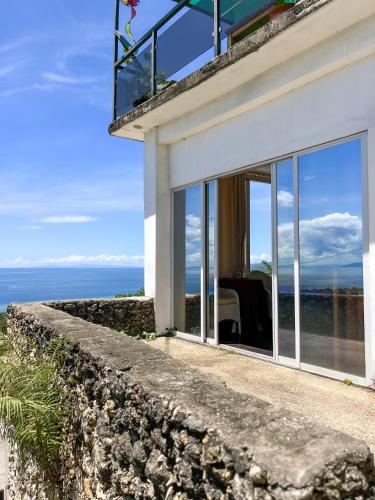 Exterior view, Seaview Mansion Dalaguete Apartment 4 -Family in Dalaguete
