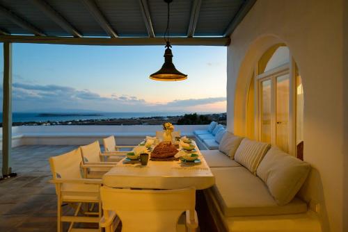 Balkons/terase, Soho Villa in Paros in Tzanes