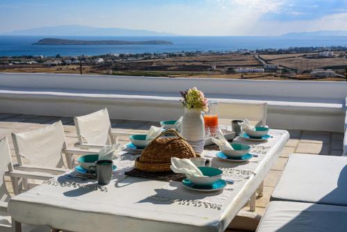 Iekārtas, Soho Villa in Paros in Tzanes