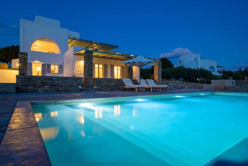 Villa with Private Pool image 4