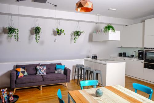Berlin Roof&Chill Loft I OverTheTop 2-level I 170m2 I 2 Bäder I Bachelor I Familien I Gruppen I Events, Berlín (foto 5)