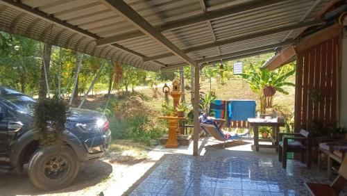 CHONNAPHA HOMESTAY near Hin Lad Vízesés