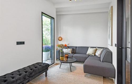 3 Bedroom Beautiful Home In Den Oever