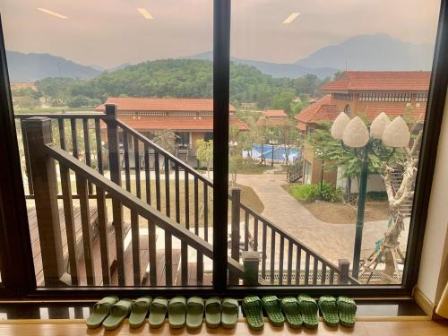 Nghi duong tai Lang Van hoa- Du lich cac dan toc Viet Nam in Son Tay