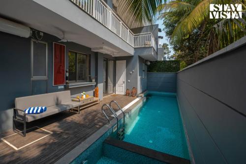 StayVista at Casa Vida Zeo with BBQ, Pool, WiFi