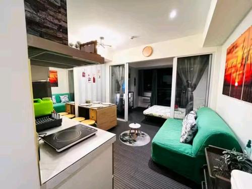 Azure Urban Resort Staycation By Yana, Manille