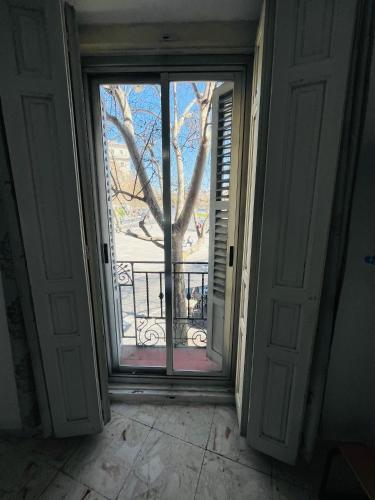 balkon/terras, Hostal Rivera in Arganzuela