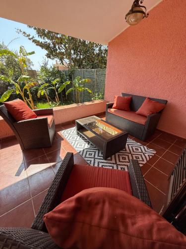  Lovely home 5 min walk to the beach, 3 bedrooms ample outdoor relax and WIFI in Santa Luria