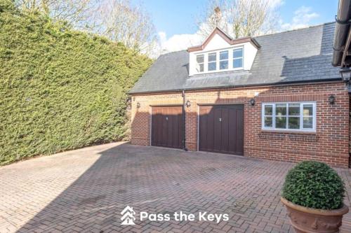 ทัศนียภาพภายนอกโรงแรม, Cosy loft apartment near Oxford I Pass the Keys in แอบบิ้งตัน